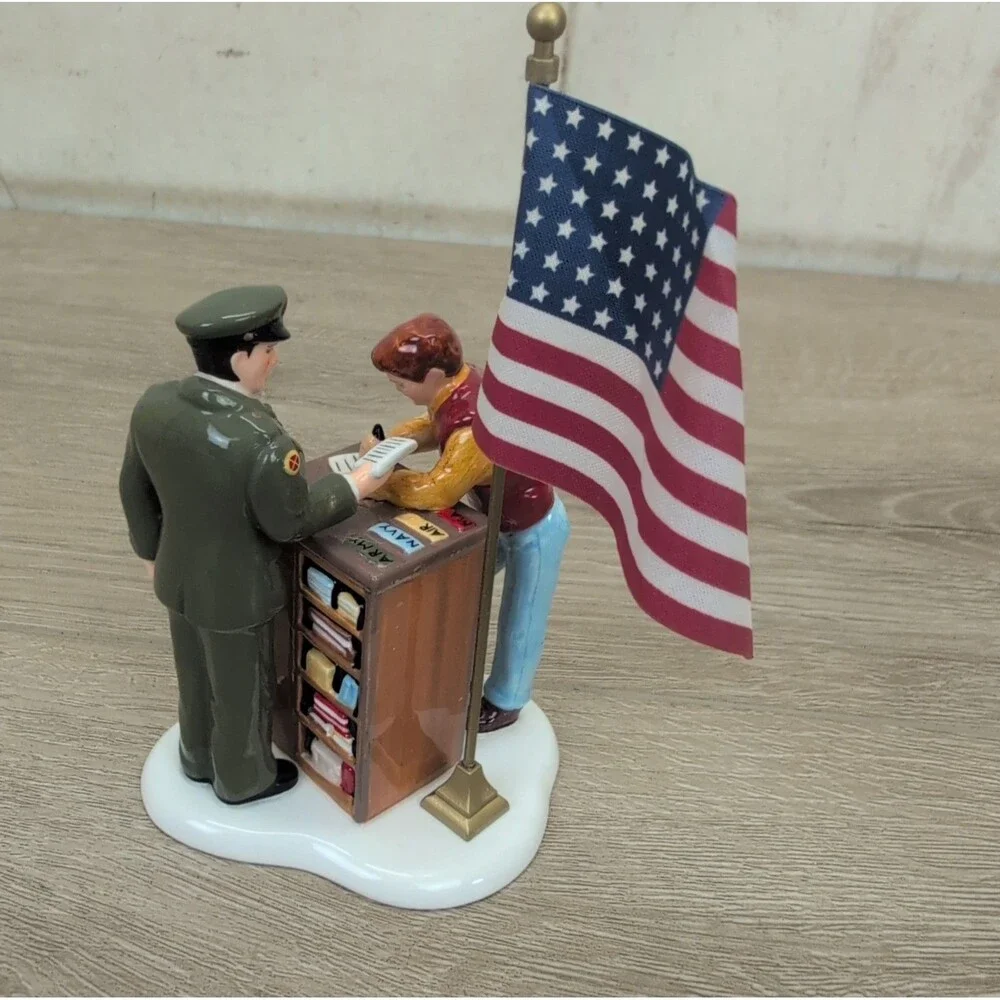 VTG Department 56 Snow Village Brand New Recruit Military U.S. Army  56.55152